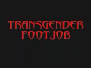 Transgender merangsang dengan kaki